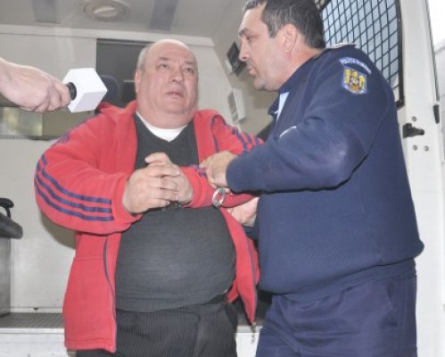 Sentinţă amânată în cazul bărbatului care şi-a împuşcat soţia în cap